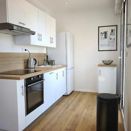 Appartement Vue Panoramique Et Sanguinaires, Terrasses Ajaccio (Corsica)